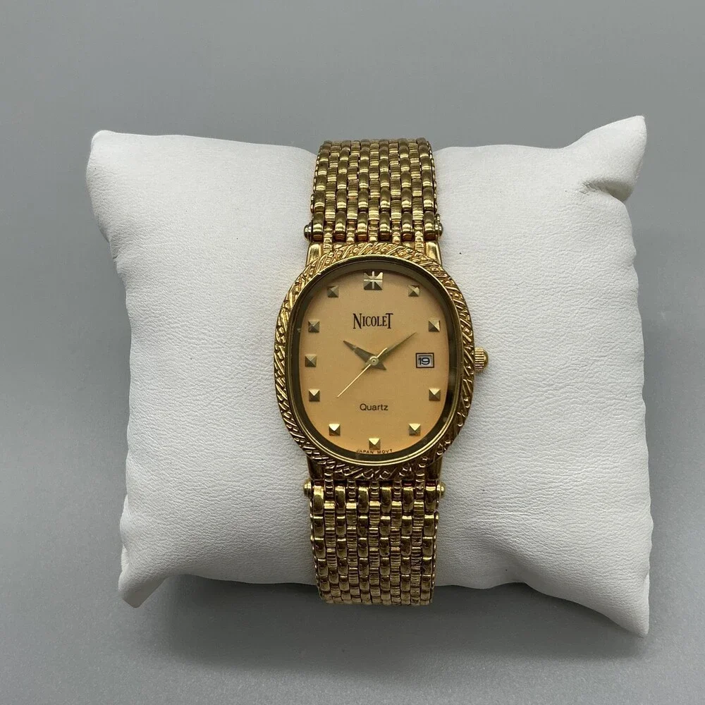 Nicolet Womens Watch 27mm Gold Tone Bracelet Date NC 1003 New Battery 8.5
